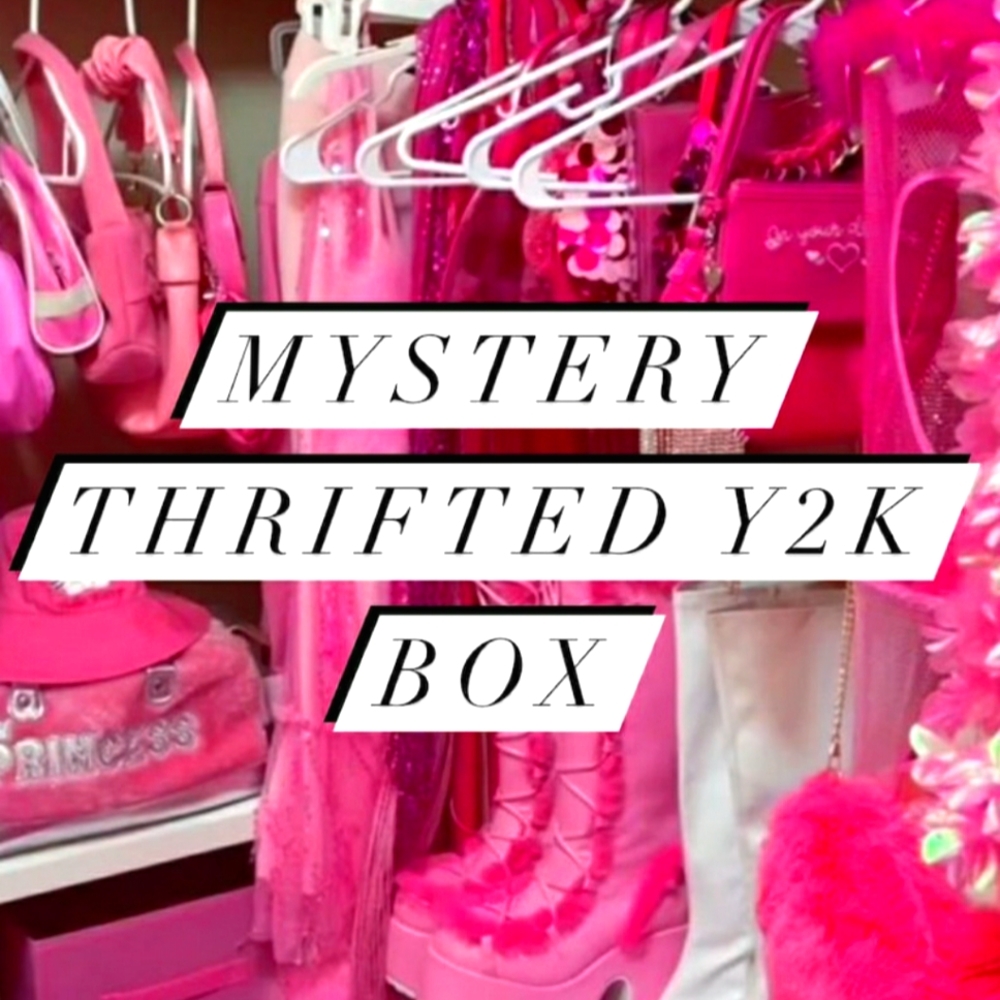 💗 Y2K Thrifted Handmade Jewelry, Charms and Clothing 💗